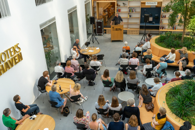 Højdepunkter i verdenslitteraturen i Bibliotekshaven på Det Kgl. Bibliotek