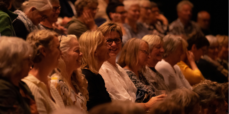 Publikum til et arrangement under LiteratureXchange