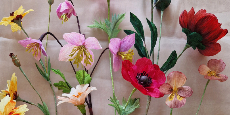 Farverige papirblomster