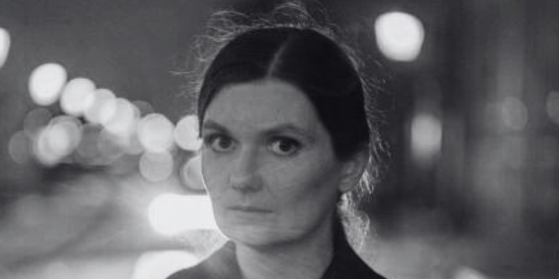 Foto af den danske forfatter Cecilie Lind