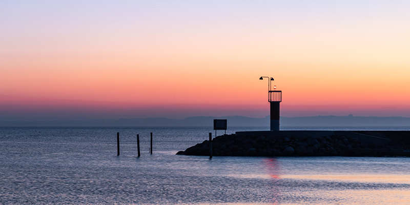 Solopgang ved havet