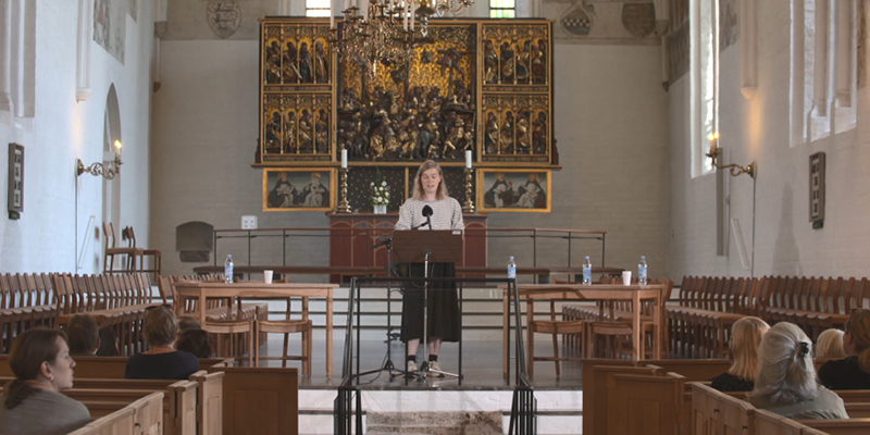 Gry Stokkendahl Dalgas holder tale i Vor Frue Kirke