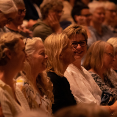 Publikum til et arrangement under LiteratureXchange